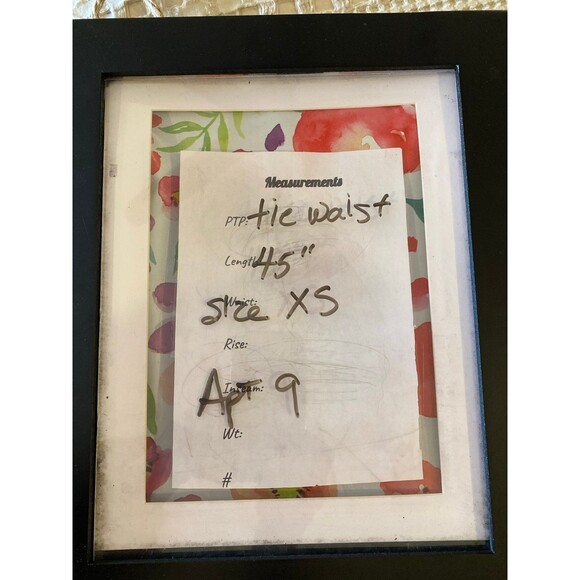 Apt. 9 Womens Robe Sz XS Black with Red Roses Tie Waist Silky Feel Sexy Lingerie - Picture 8 of 8